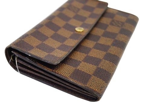 authentic lv wallet.